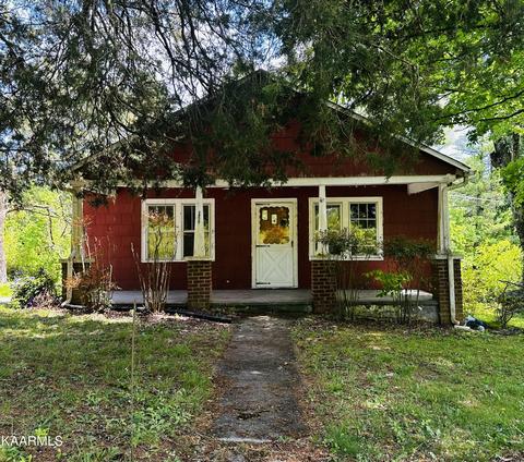 6102 Thomas Weaver Rd, Knoxville, TN 37938