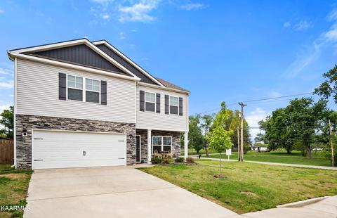 204 Moonrise Ln, Maryville, TN 37801