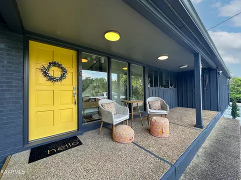 745 Morningside Dr, Sevierville, TN 37862