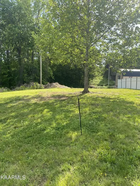 Hannah Drive, Oliver Springs, TN 37840