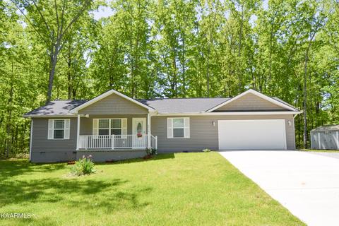 6218 Osage Rd, Crossville, TN 38572