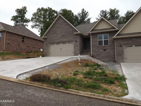 422 Cromwell St, Harrogate, TN 37752