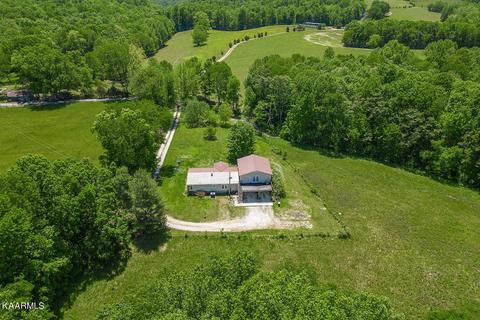 320 Steve D Loftis Ln, Hilham, TN 38568