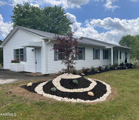 104 Carter St, Sweetwater, TN 37874
