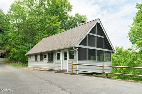 1622 Ridgecrest Dr, Sevierville, TN 37876