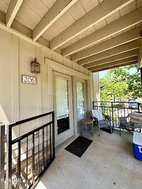 3940 Cherokee Woods Way #206, Knoxville, TN 37920