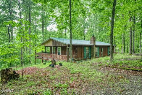 89 Buzzard Ln, Hilham, TN 38568