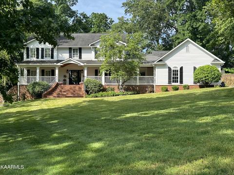849 W Woodchase Rd, Knoxville, TN 37934