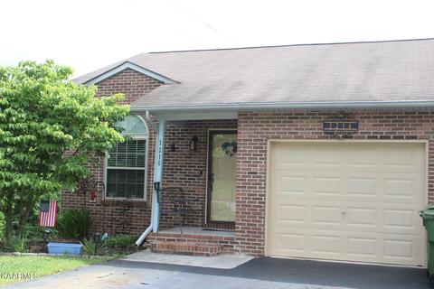1216 Karina Cir, Maryville, TN 37804