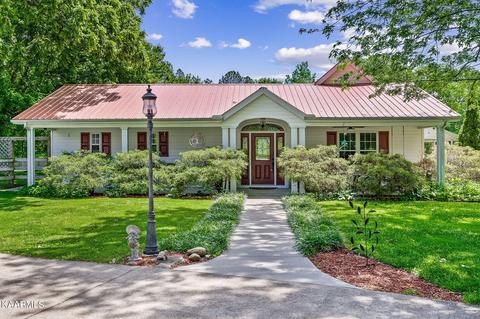 3747 Joe Rawlings Rd, Cookeville, TN 38506