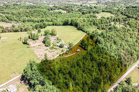 Lynn Lane, La Follette, TN 37766