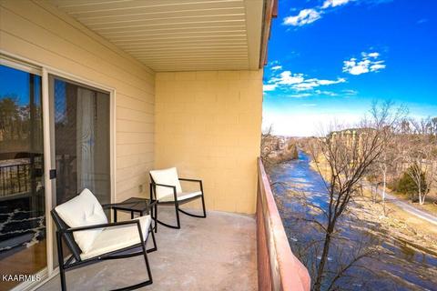 3919 S River Rd #503, Pigeon Forge, TN 37863