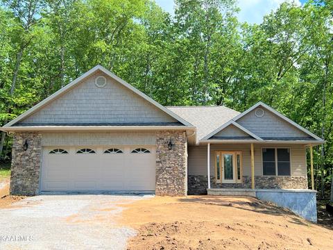 23 Clason Pt, Crossville, TN 38558