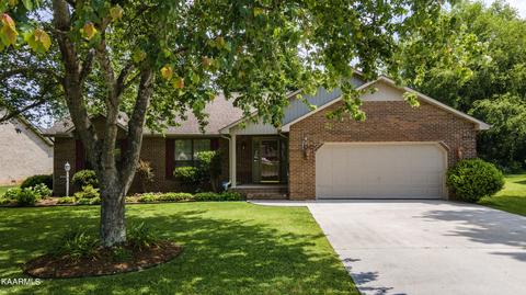 1536 Cavalier Dr, Maryville, TN 37803