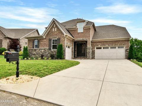 638 Witherspoon Ln, Knoxville, TN 37934