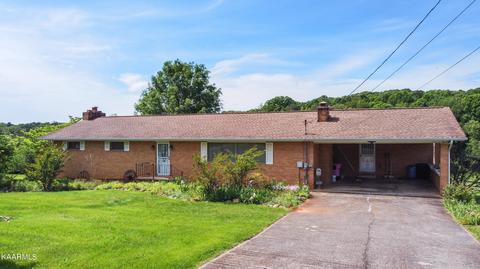 2170 Pinecrest Cir, Lenoir City, TN 37772