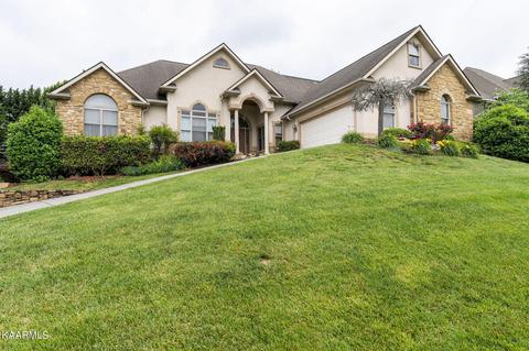 105 Highland Gate Dr, Gray, TN 37615