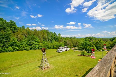 4266 Meadow Cir, Kodak, TN 37764