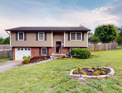 613 Arlington Dr, Knoxville, TN 37934