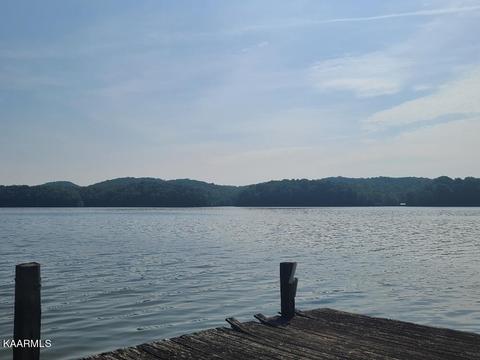 58 Pin Oak Drive, Rockwood, TN 37854