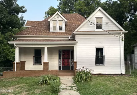 2560 Selma Ave, Knoxville, TN 37914