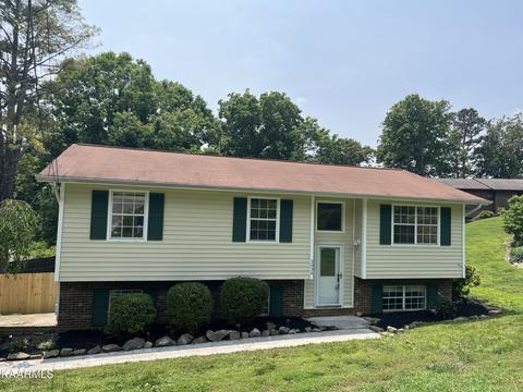 2036 Highland Rd, Maryville, TN 37801