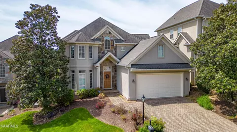 1039 Spy Glass Way, Knoxville, TN 37922