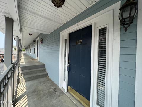 1627 Queen Anne Way, Knoxville, TN 37916