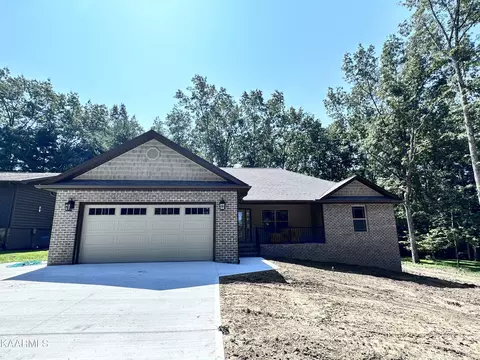 228 Lakeview Dr, Crossville, TN 38558