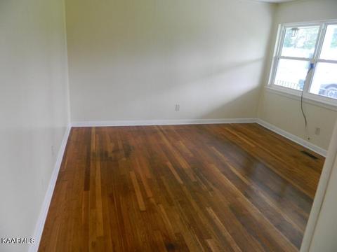 5705 Roberts Rd, Corryton, TN 37721 photo 11