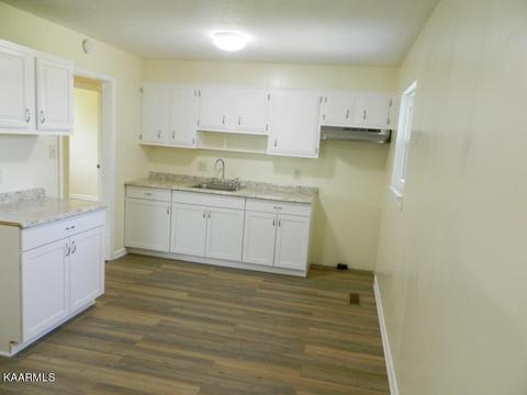 5705 Roberts Rd, Corryton, TN 37721 photo 38