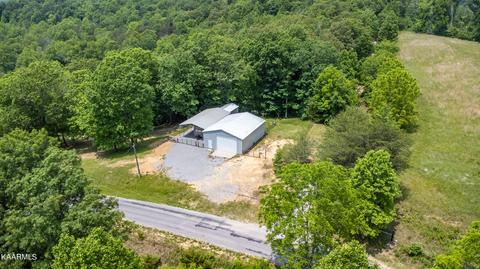 1202 Christian Rd Off Rd, Crossville, TN 38572