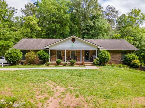 452 Yarnell Rd, Clinton, TN 37716