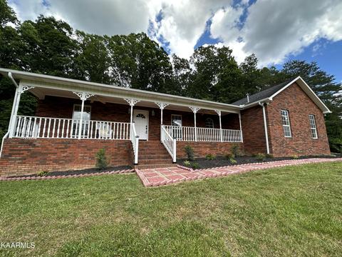 368 Peach Orchard Rd, Clinton, TN 37716