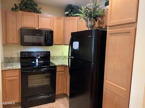 225 Collier Dr #2206, Sevierville, TN 37862