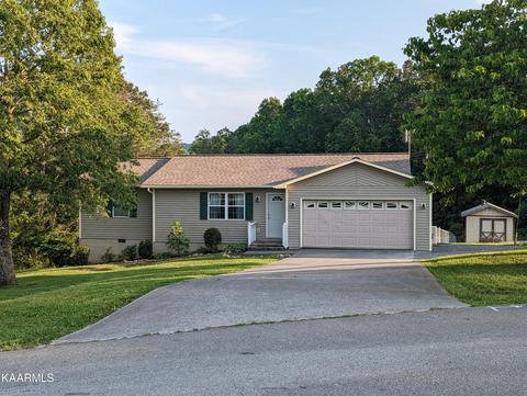 448 Connatser Ln, Sevierville, TN 37876