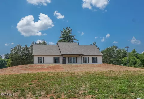 6060 Nails Creek Rd, Seymour, TN 37865