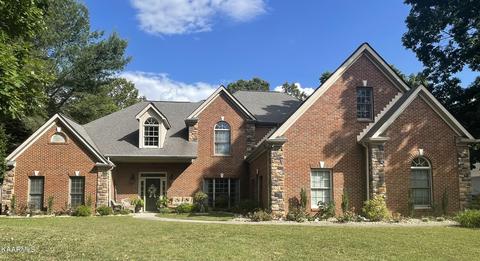 179 Whippoorwill Dr, Oak Ridge, TN 37830