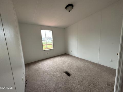 205 S 9th St, Middlesboro, KY 40965 photo 13