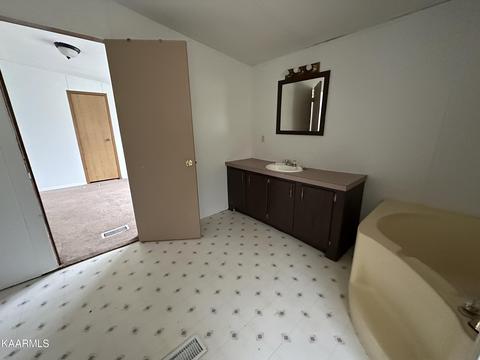 205 S 9th St, Middlesboro, KY 40965 photo 15