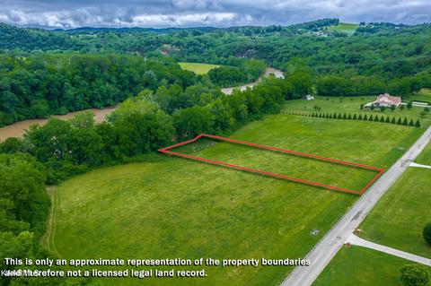 Secluded River Circle, Parrottsville, TN 37843