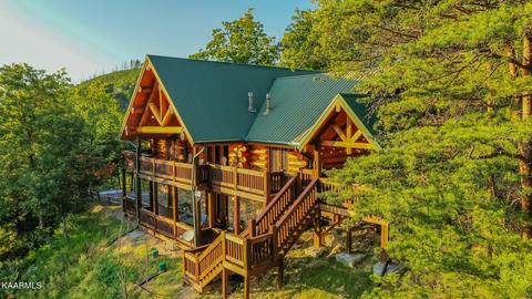 1940 Fox Ridge Way, Sevierville, TN 37862