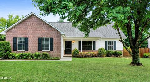 5520 Crooked Pine Ln, Knoxville, TN 37921
