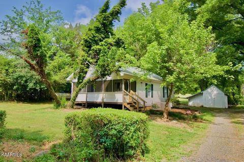 3616 Miser Station Rd, Louisville, TN 37777