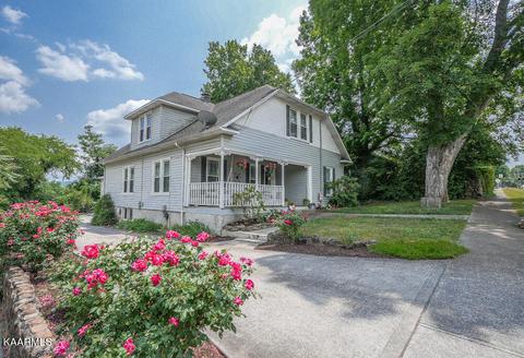 608 Mountain View Ave, Maryville, TN 37803