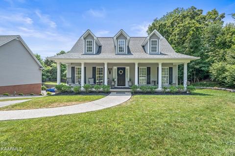 1045 E 6th St, Cookeville, TN 38501