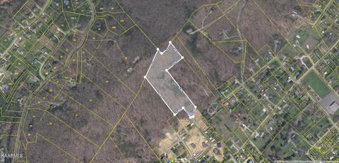 214 Daniel Morris Pt, Clinton, TN 37716