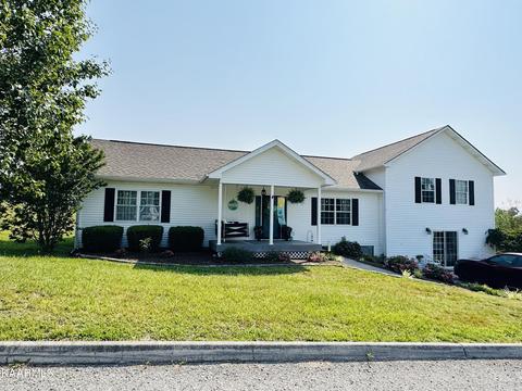 165 Jerome Ln, Tazewell, TN 37879