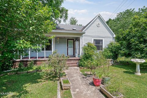 248 S Young St, Sparta, TN 38583