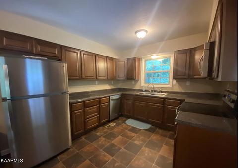 274 River Rd, Harrogate, TN 37752 photo 6